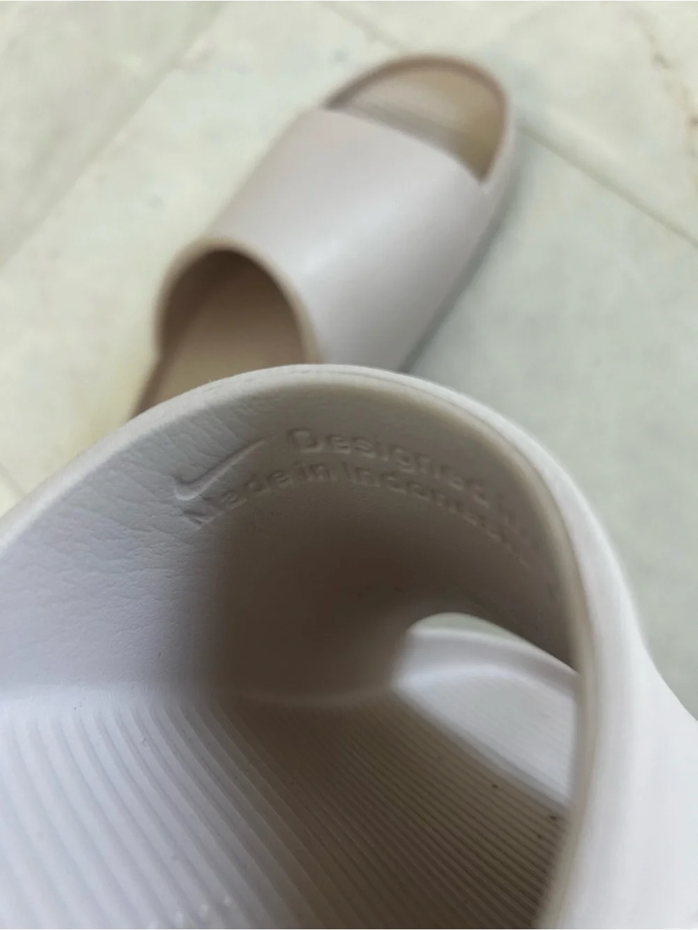 Nike Calm Slide Sandals in Barely Pinm